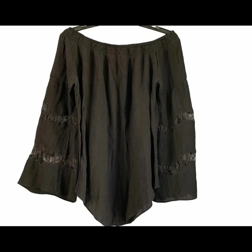 Relativity Off The Shoulder Lace Bell Sleeve Top